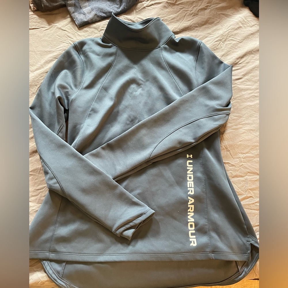 Under Armour High neck cold gear